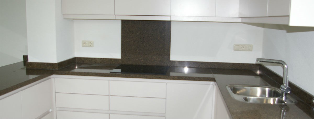 Witte Keuken Met Grijs Werkblad Witte Keuken Met Zwart Werkblad : Witte Keuken Met Grijs Werkblad : Keukens M de Bruijn Keuken